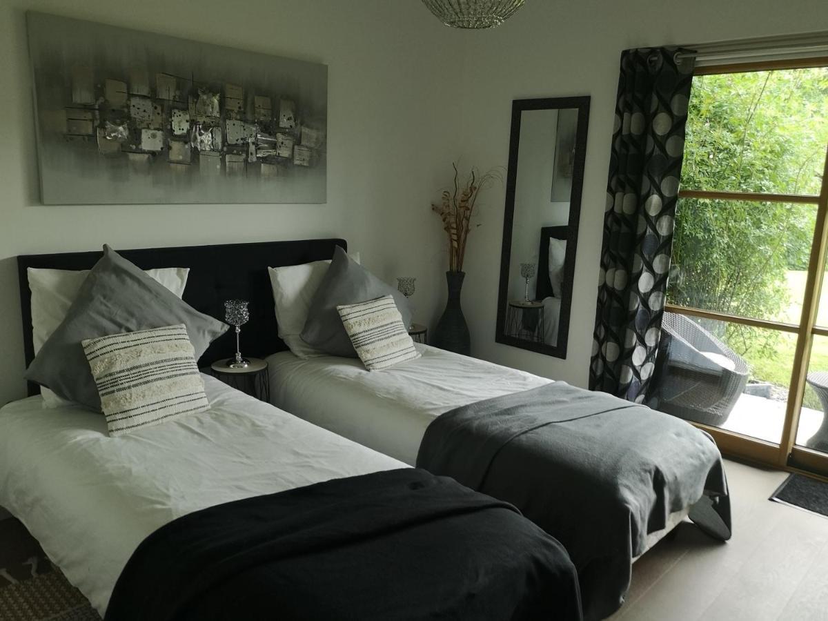 Bed and Breakfast La Pause à Surville  Extérieur photo